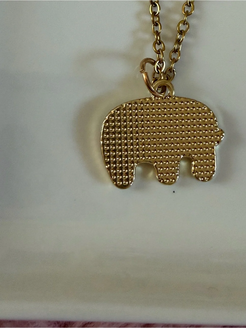 N/A elegant gold